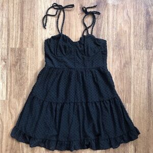 NWT Wild Fable Women Tiered Baby Doll Mini Dress, Swiss Dot, Black, size Medium